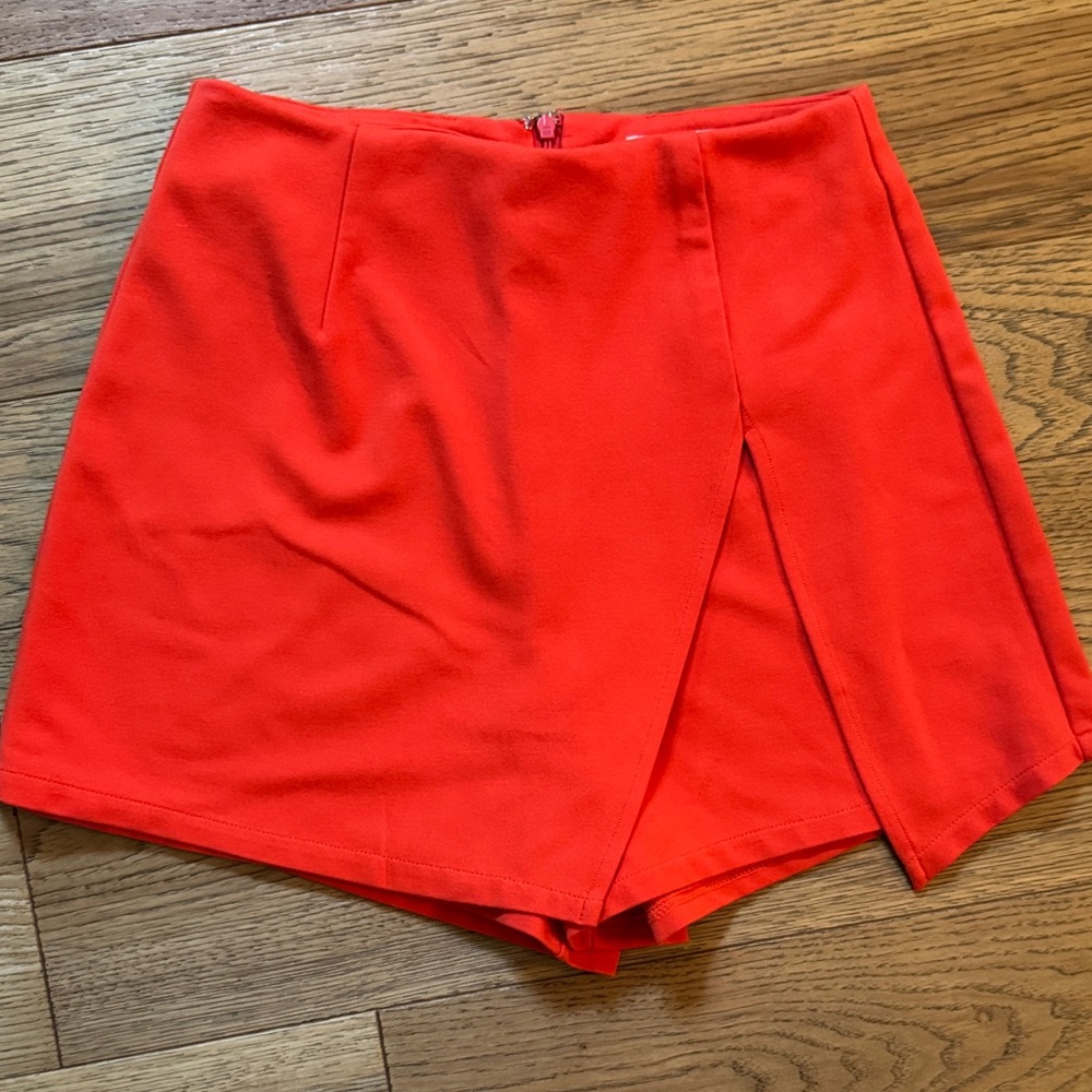 😊Women’s Red Wrap-Front Skort Shorts